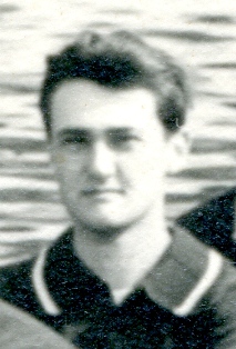 Graham Douglas (2nd Rowing 1947).
